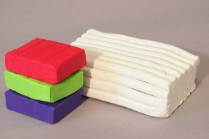 Receta para hacer arcilla polimérica casera para manualidades