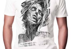 ¿Qué pintura se usa para pintar camisetas de tela?