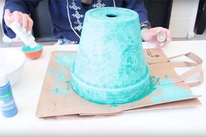 Cómo hacer una máquina de chicles casera